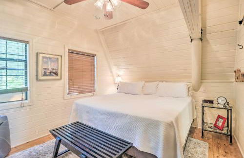 Lake Martin Cabin with Luxury Dock and Kayaks! - Foto 14