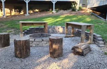 Large Hillside Retreat with Pool and Hot Tub - Foto 60