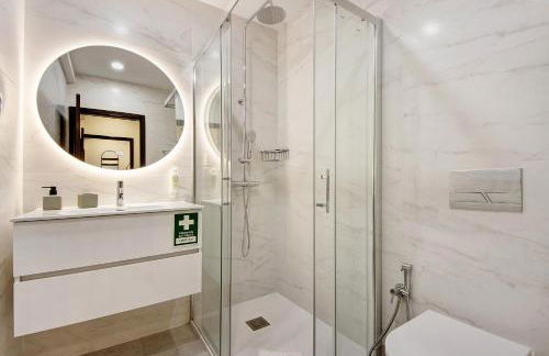 Station 54 - Photo 16