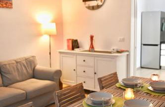 Grigio Perla Panigale, villetta con giardino, 3 camere, parcheggio privato fino 3 posti auto - Un oasi di tranquillità - Vicina all'Aeroporto, Unipol Arena e Fiera - Photo 1