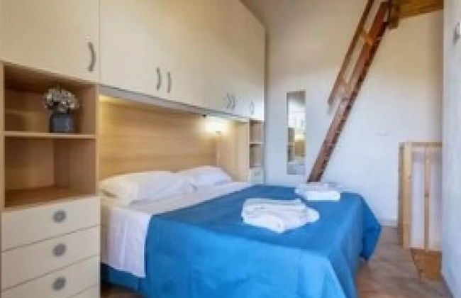 Cozy Flat Just Steps From Baia Delle Mimose Beach - Foto 4