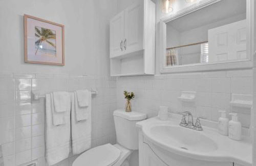 Steps from Beach Quaint Cottage Hot Tub Surf Key H0MES - Foto 26