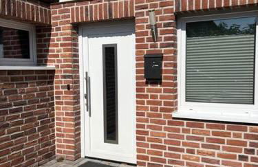 Gesamte Wohnung mit Parkplatz - Foto 3