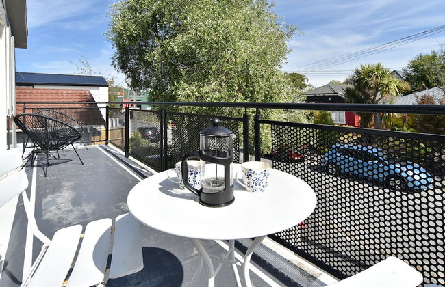 Moa Place - Christchurch Holiday Homes - Photo 37