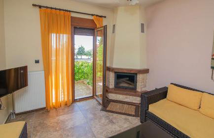 Ξενώνας Μενελαΐς - Menelais Apartments - Photo 32