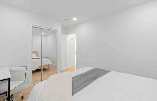 Brand New Ocean-View Beach Home Steps to the Sand! - Foto 24