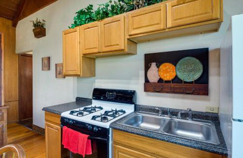 'Ledge Lodge' Burkesville Getaway: Pool & Views! - Foto 36