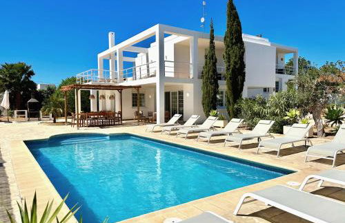 Villa in Playa den Bossa, 5 min SupermarketBBQ - Foto 11