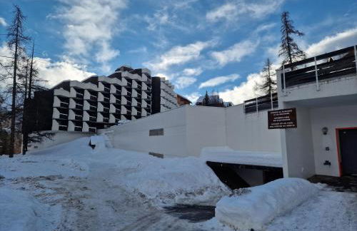 "Miramonte" appartement avec terrasse vue montagne et parking privatif sous-sol, à proximité immédiate des pistes, cœur de Vars les Claux, secteur point show avec commodités et piscine chauffée de plein air - Foto 28
