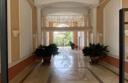 Lake View Apartment with Private Garden& Parking, Residence Pool & Tennis Court - Foto 9