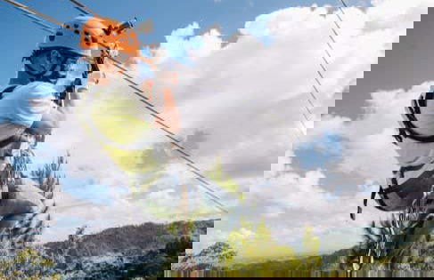 Tirolina en Toro Verde Eco Adventure Park - Foto 3