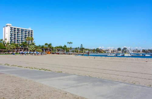 Mission Bay Cottage - Bay View Patio, Parking, WasherDryer - Foto 30