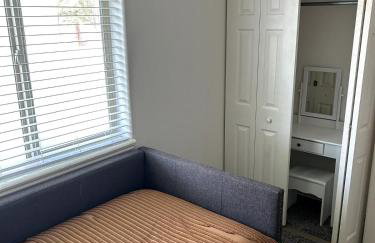 Cozy Three Bedroom Home - Foto 11