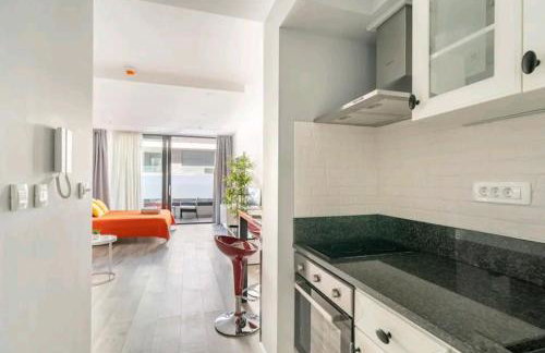 Gorgeous Dubrovnik sea view apartment with free parking - Photo 8