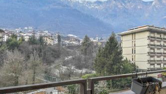 HOST4U - ANGOLO TERME Beautiful Apartment with Parking - Foto 3