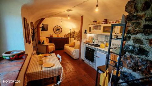 the little house of arcola in the medieval walls - Foto 2