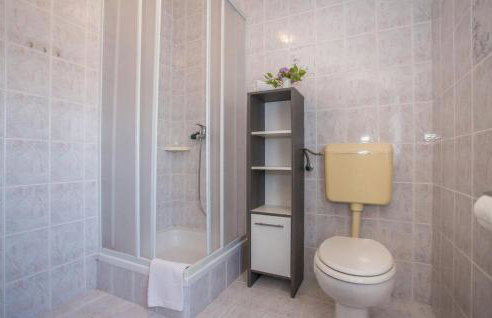 Lovely Apartment In Porec With Wifi - Foto 19