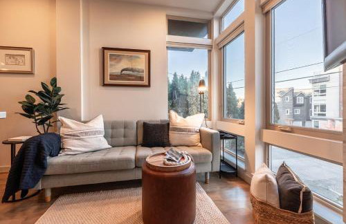 Rooftop access and Views Lake Union Lookout - Photo 19