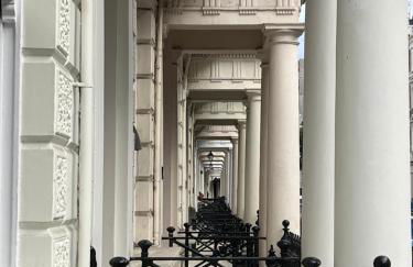 Newly refurbished- Awesome very central flat in famous Notting Hill with a balcony - Foto 7