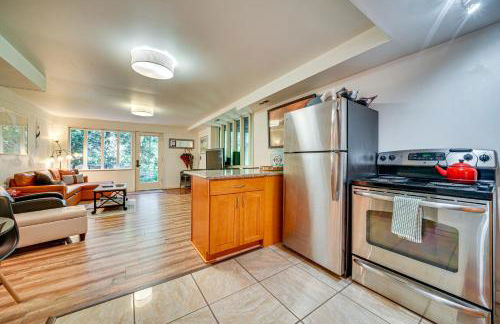 8 Mi to Dtwn Seattle Pet-Friendly Apt with Hot Tub - Foto 7