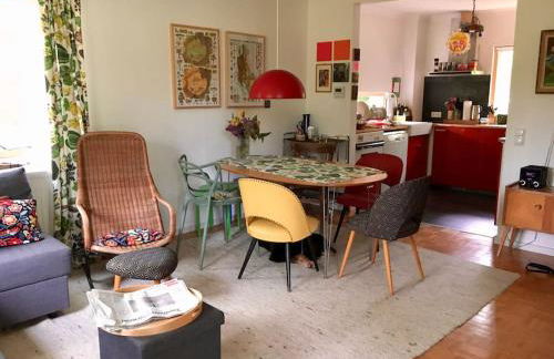 Ferienhaus im Wald an der Weinstrasse - Foto 1