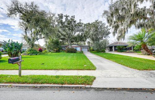 Auburndale Vacation Rental with Yard and Lake Views - Foto 24