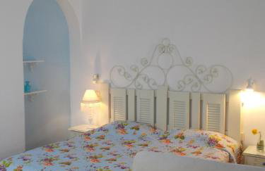 Dimitra's Sea-Crafts Boutique Studios - Photo 55