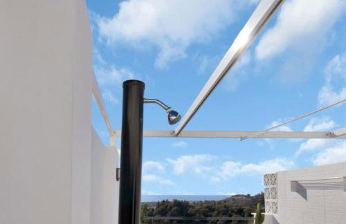 Moderno Duplex con vistas al mar en Estepona - LAS ABEJERAS 409 - Photo 10