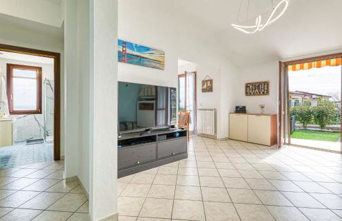 Nice Home In San Lorenzo Al Mare - Photo 25