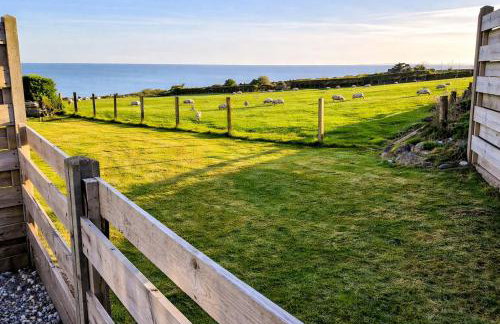 Criccieth 1 Bed Apartment Private patio Off Road Parking - Photo 53