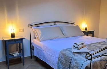 Dimora Floris accogliente appartamento in borgo storico a 7 chilometri dal mare - Photo 10