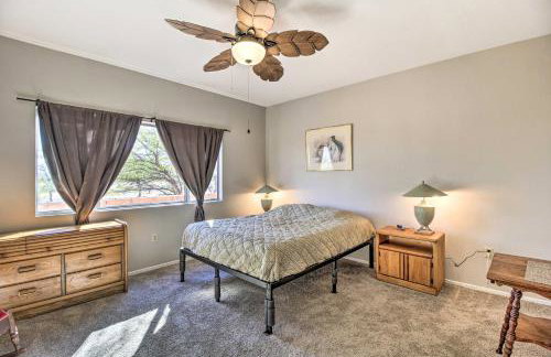 Tranquil Green Valley Townhome with Mtn Views! - Foto 12