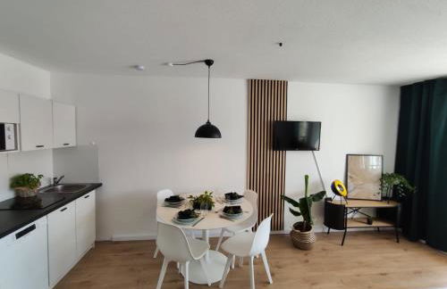 Sauna, Pools mit XXL-Terasse oder Kinderkino - Foto 80