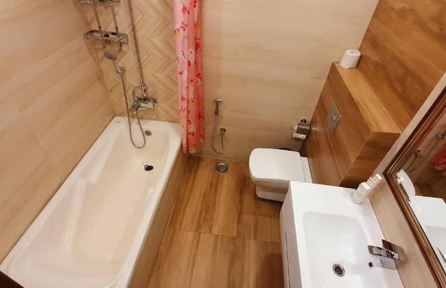 Alnoor Luxury Hotel Apartments - Photo 27