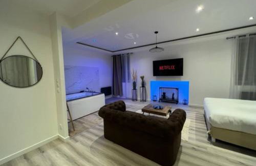 L'Eden Spa - Jacuzzi - Saint-Etienne - Foto 20