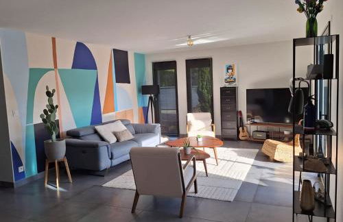 Parenthèse contemporaine - Élégance et nature - 15 min du Circuit des 24h - Foto 2