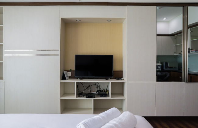 City View Studio Apartment at Tamansari La Grande - Foto 11