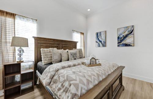 Avondale Home - Photo 2