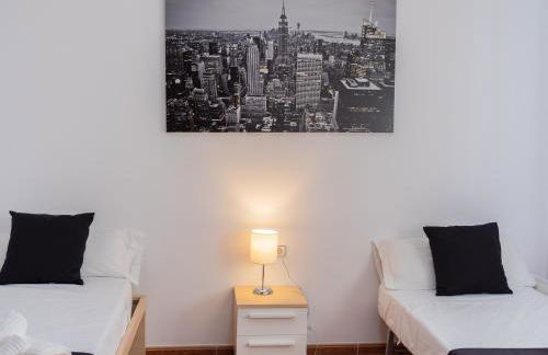 Casa Chalet Villa con piscina, jardín y aire acondicionado cerca de Valencia en La Eliana-L'Eliana - Foto 65