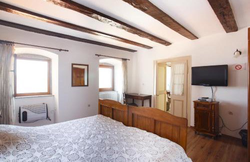 Apartments Villa Kastav in Old town center with sea view and parking - Photo 30