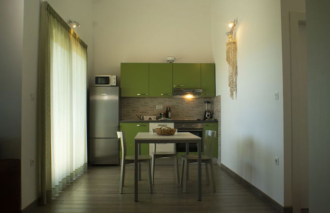 Wabi Sabi Resort & Apartments - Photo 9