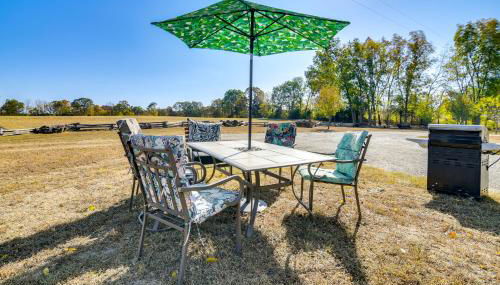 half-Mi to Lake Cabin on 43 Acres in Shell Knob! - Foto 2