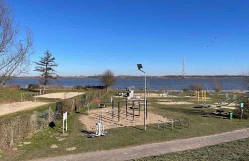 Moderne Fewo "Feuerwache" direkt am Elbdeich bei Moldenhauer - Photo 22