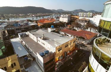 Cobertura com Banheira e Cama King - Foto 6