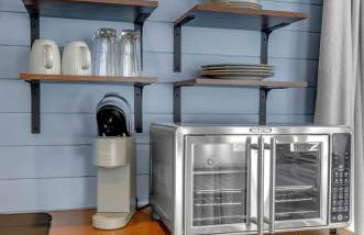 Modern Tiny Home Wraparound Deck - Foto 19