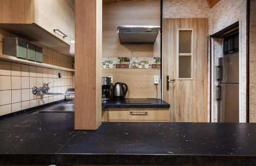 Domek Kamień - z tarasem, z kominkiem i altaną grillową - TOP lokalizacja przy jeziorze - Foto 7