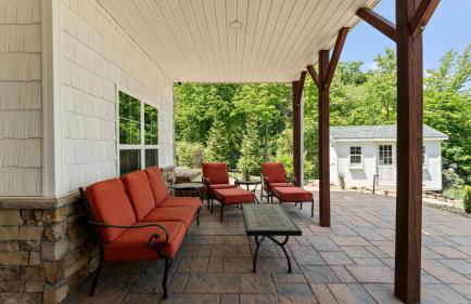 Spacious Waterfront Home on Lake Norman with Firepit Views and Dock Access - Foto 35