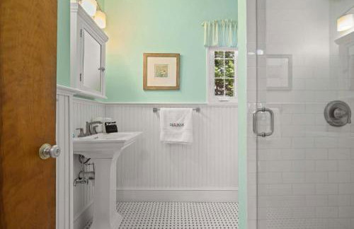 Updated Beach House Deck Outdoor Shower! - Foto 18