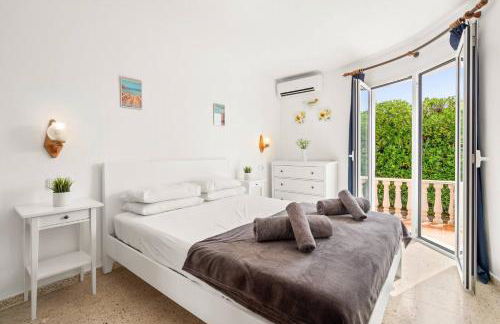 Casa Kintore A beautiful family friendly villa situated in the heart of S’Algar - Foto 19