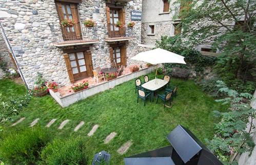 Apartamentos El Rincón de Benás - Photo 21